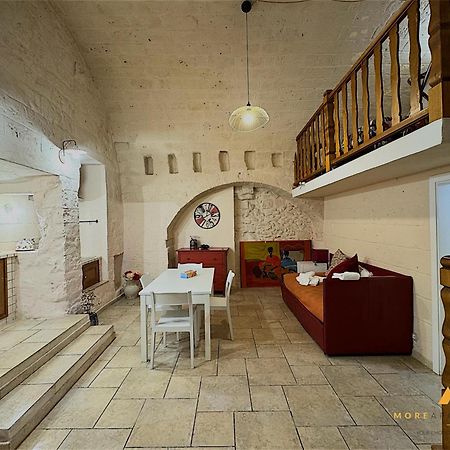 More Apartments The Castle Μπάρι Εξωτερικό φωτογραφία