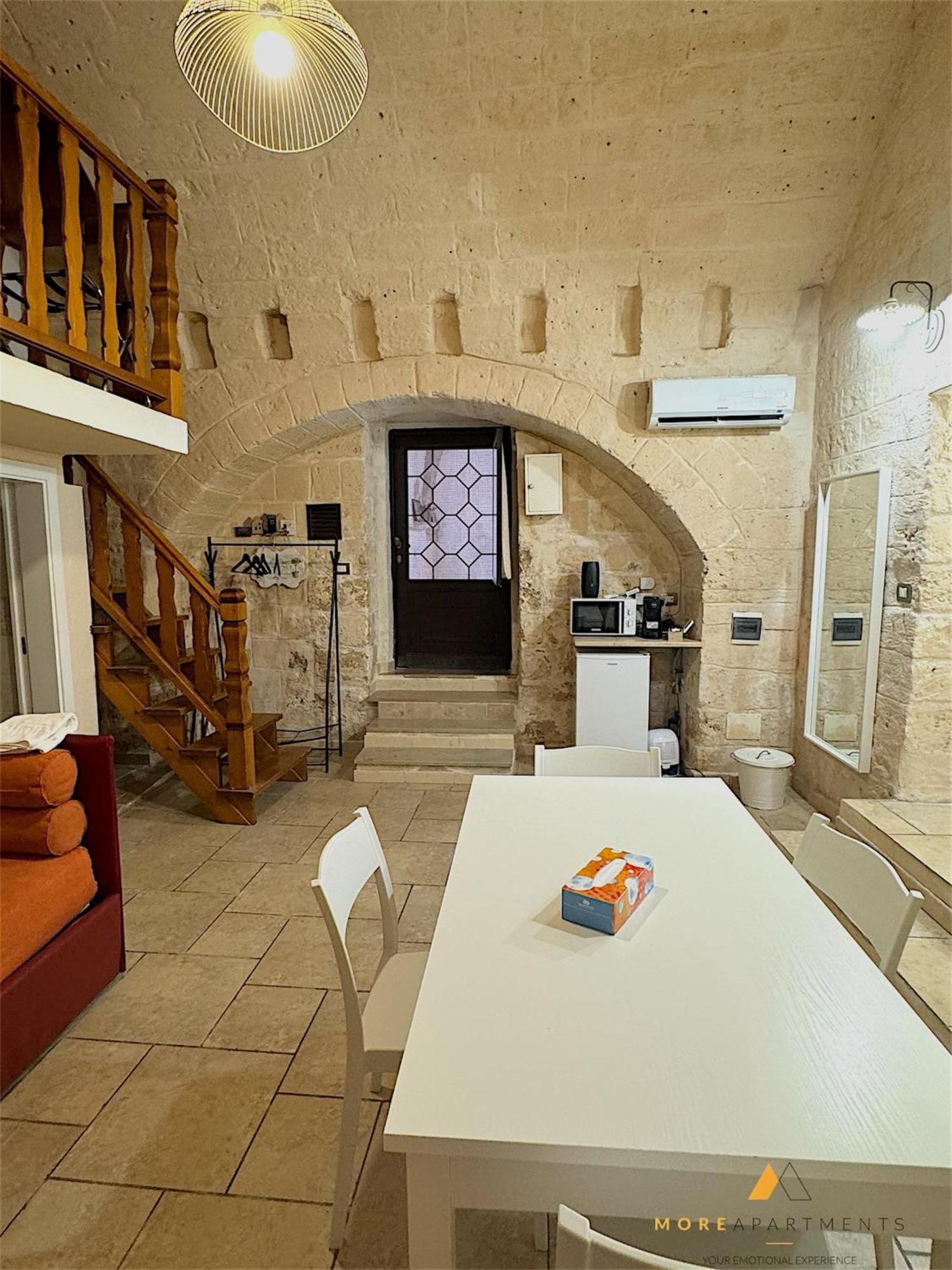 More Apartments The Castle Μπάρι Εξωτερικό φωτογραφία