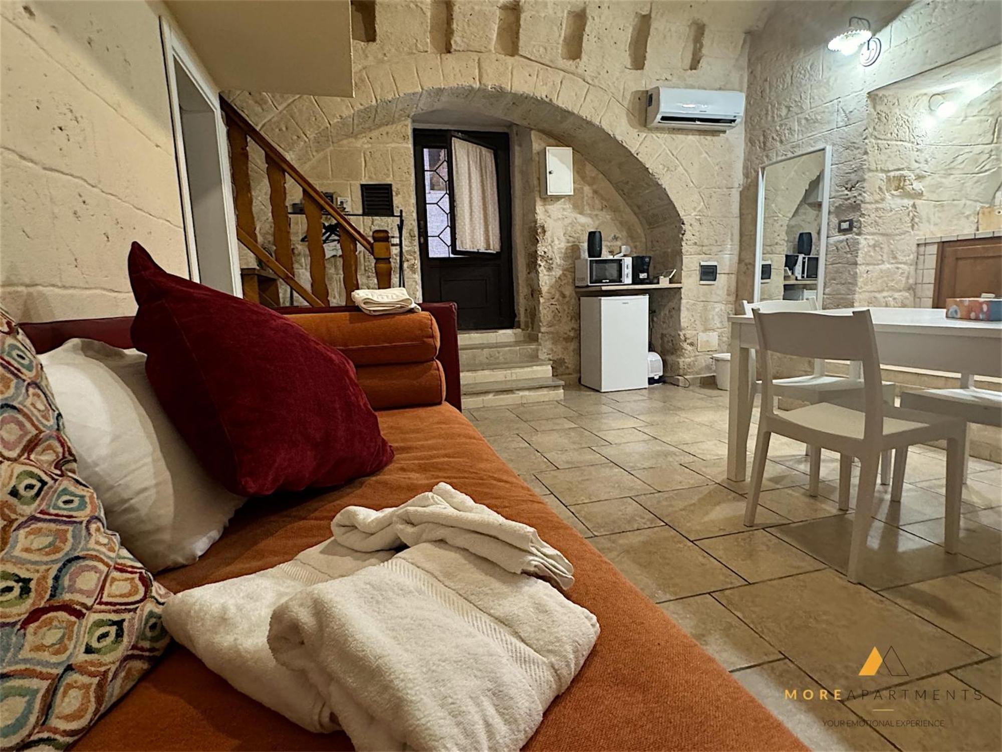 More Apartments The Castle Μπάρι Εξωτερικό φωτογραφία